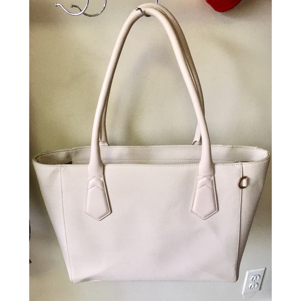 Dagne Dover Signature Tote in Blush, size: Classic